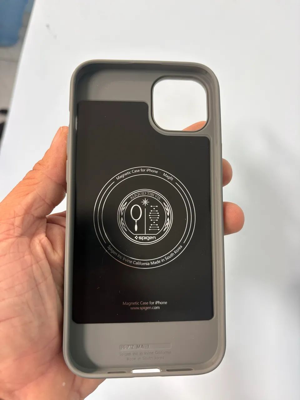 Capa spigen iPhone 14plus / 15plus  - Foto 4