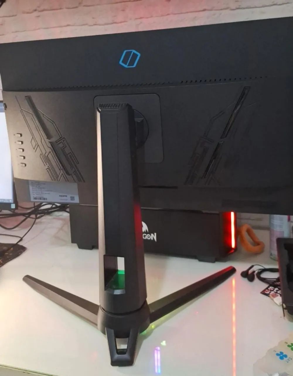 Samsung Odyssey G3 24" 144hz - LED COM DEFEITO - Foto 2