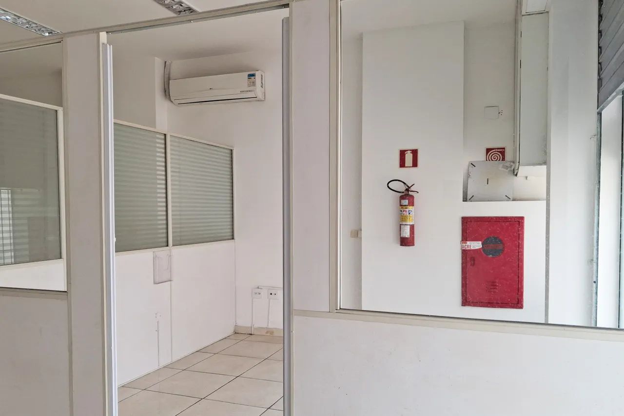 Loja na Padre Café com muito espaço e potencial para locação - Foto 2
