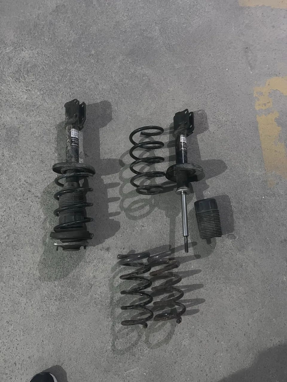 Suspensão Celta/Corsa - Foto 4
