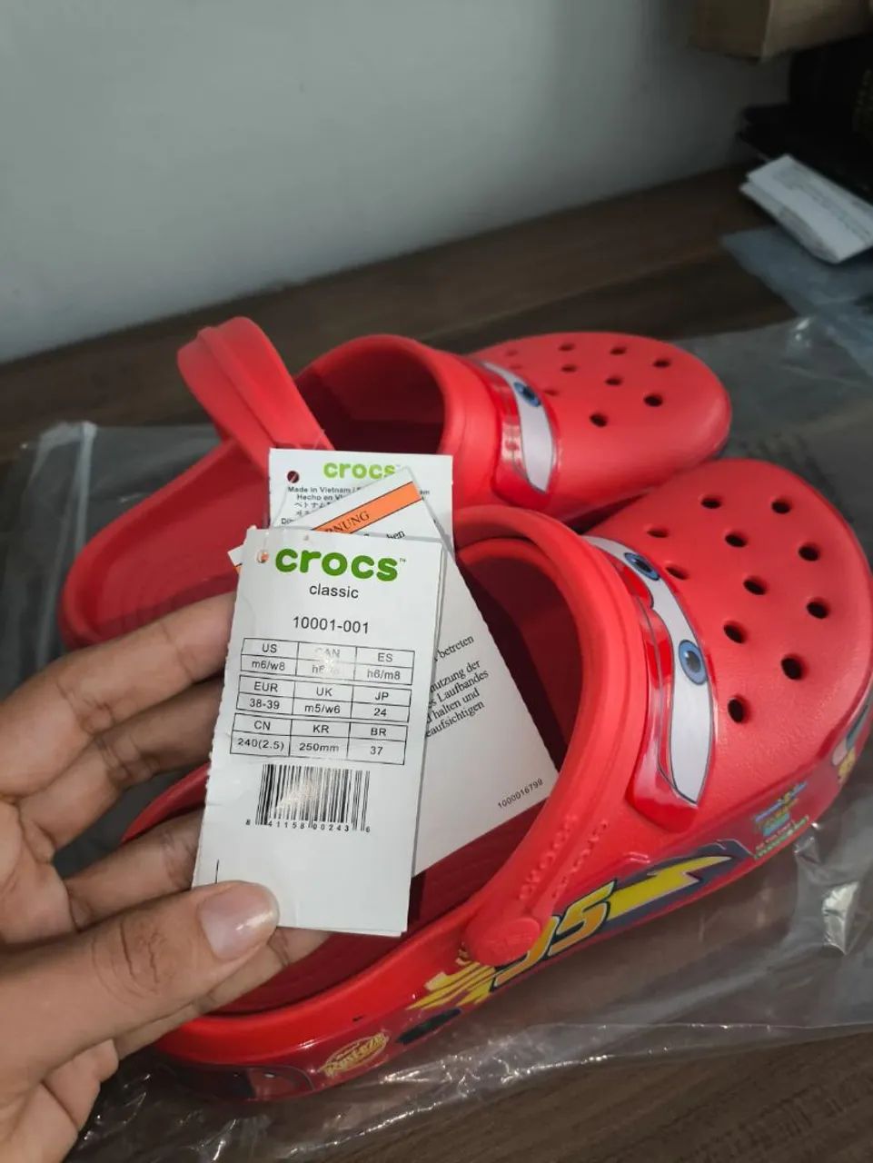 Sandália CROCS original  relâmpago mac quenn  - Foto 5