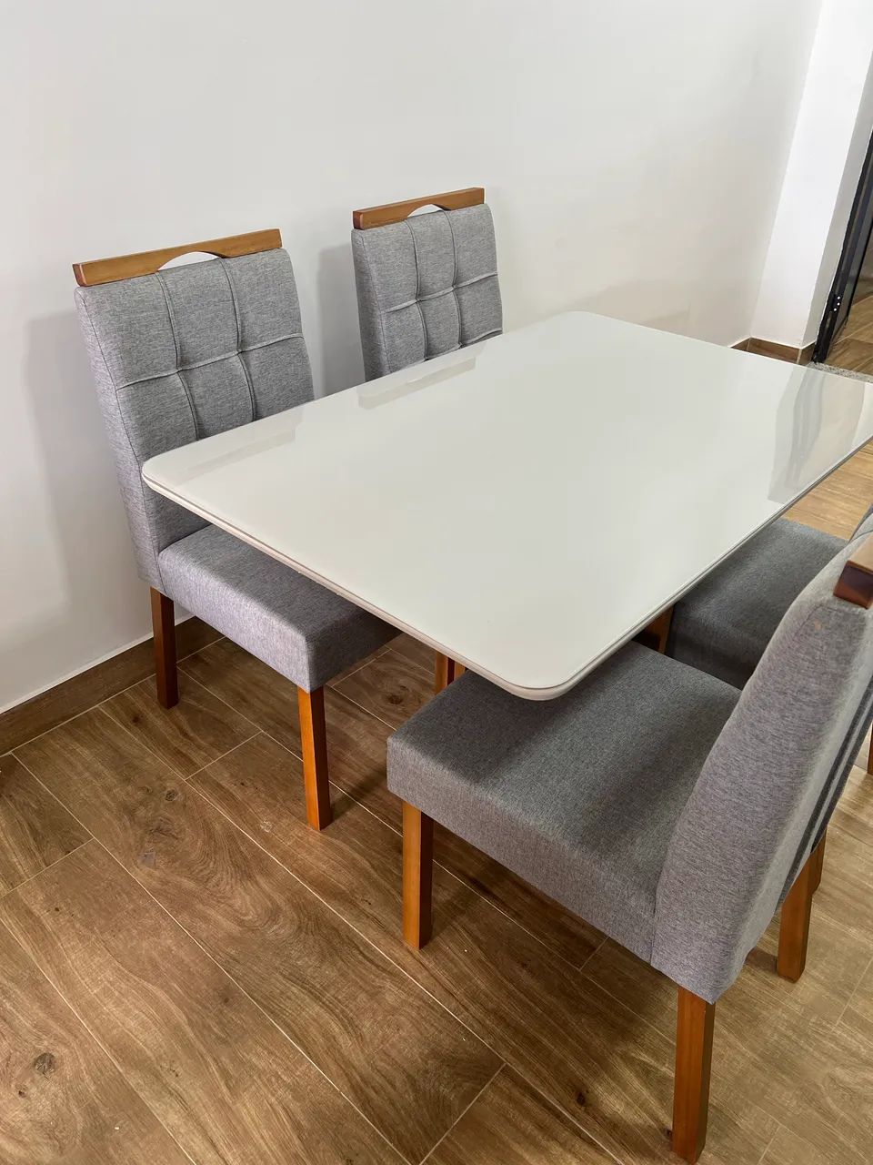 MESA 4 CADEIRAS NOVA 12 x 123,90 cartão  - Foto 2