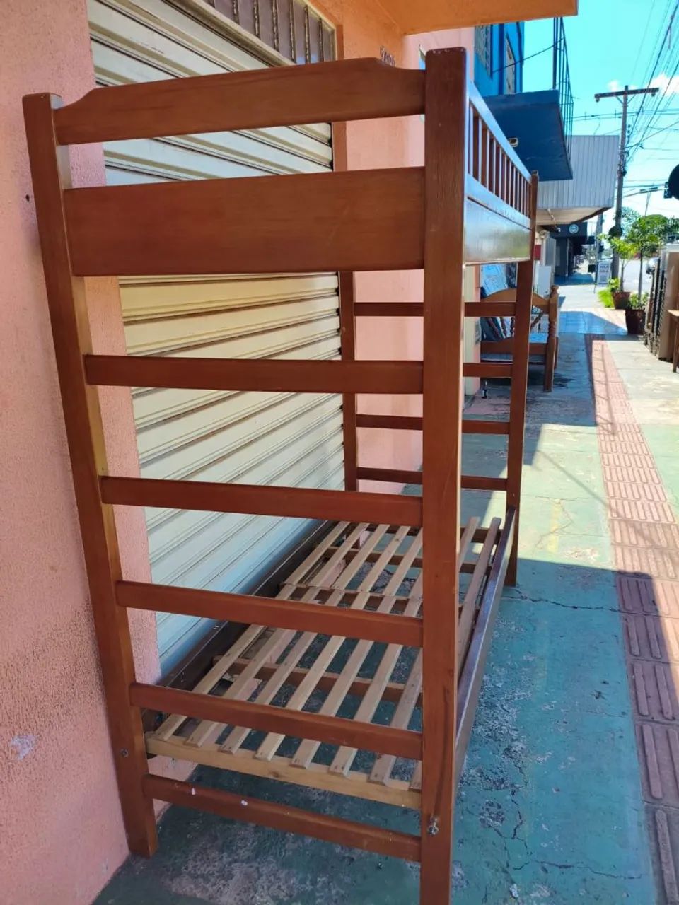 beliche de madeira bem conservada ((ENTREGO GRATIS)) - Foto 3