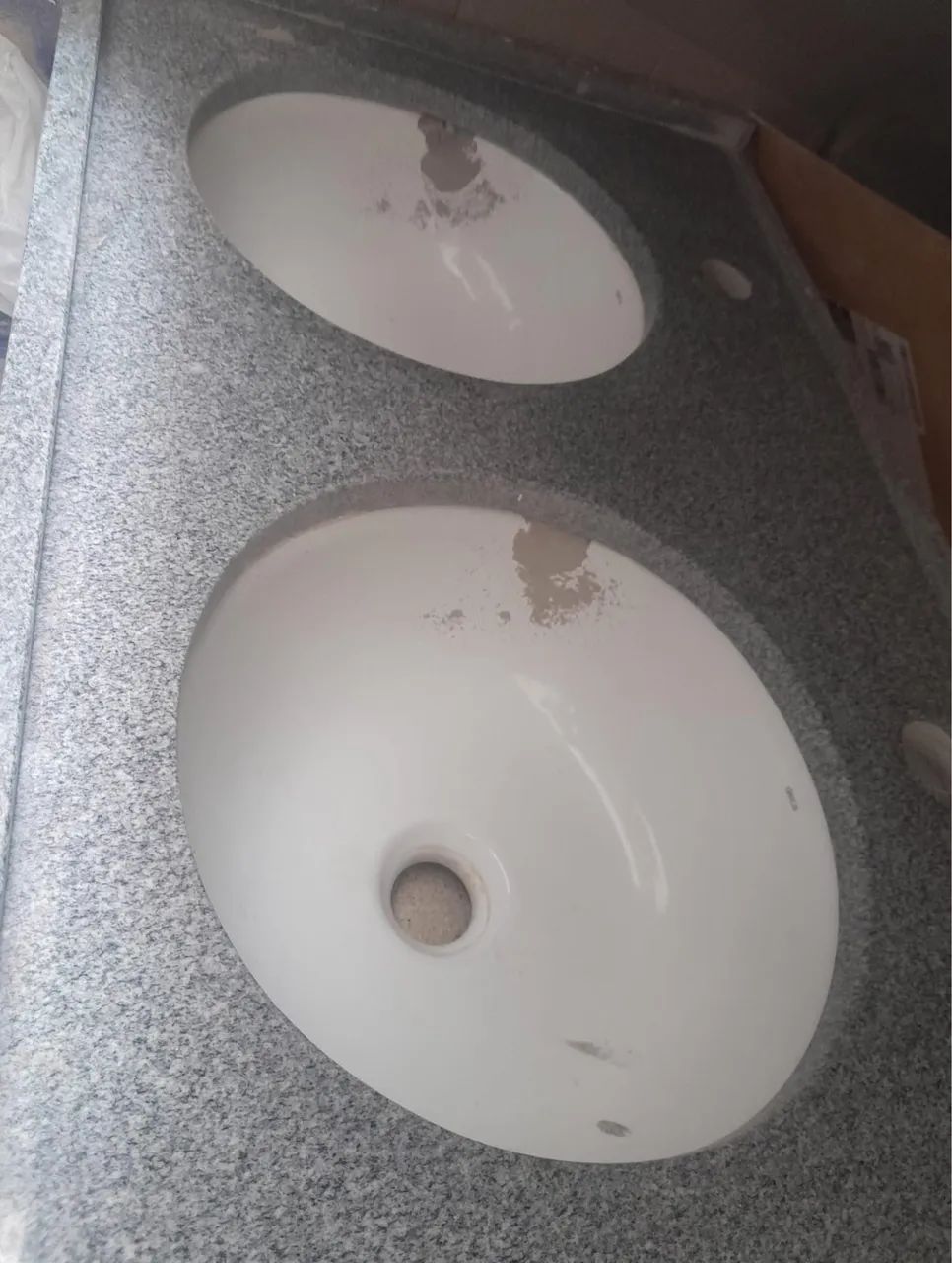 Deca Basins