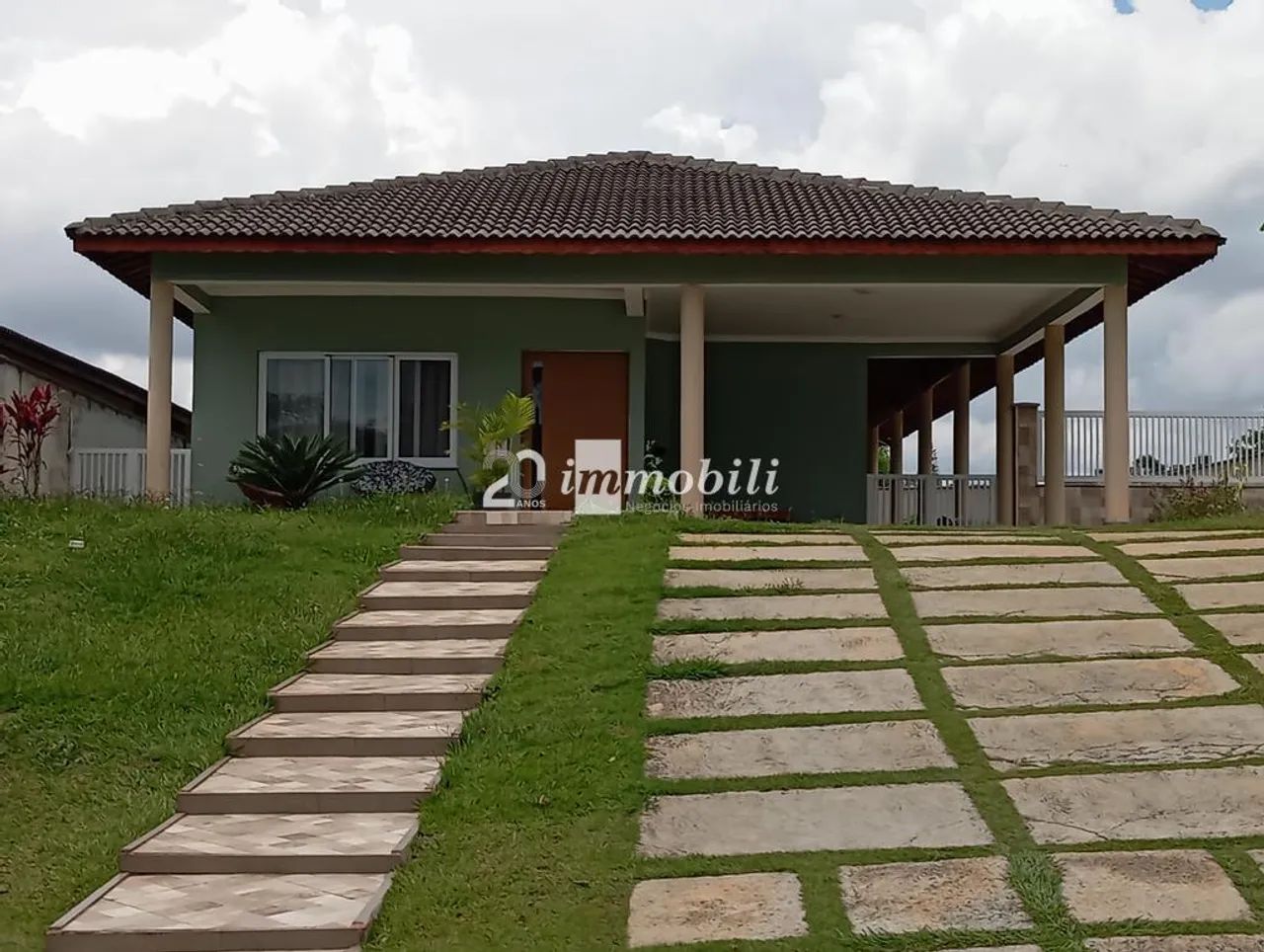 Residencial Parque Dom Henrique 2, Granja Viana/Cotia - Vende -se Terreno de 1.100 m2 Por 