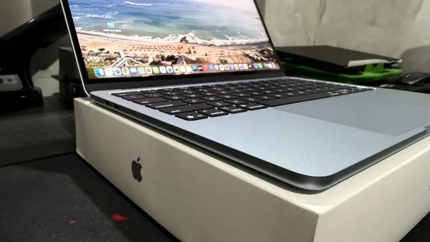 Macbook Air M4 256GB / 16GB Completo 25 Ciclos Perfeito