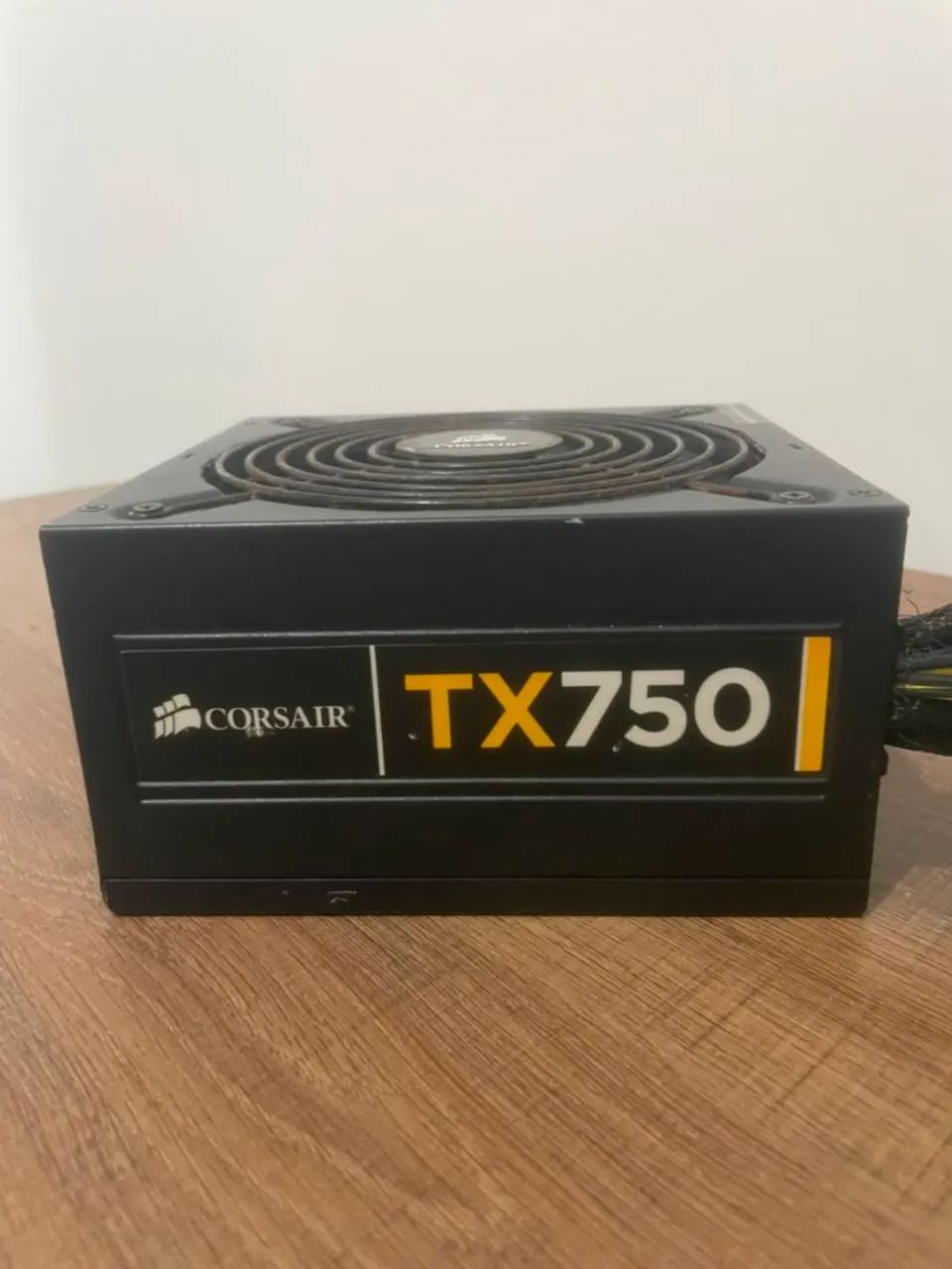 Fonte gamer TX750
