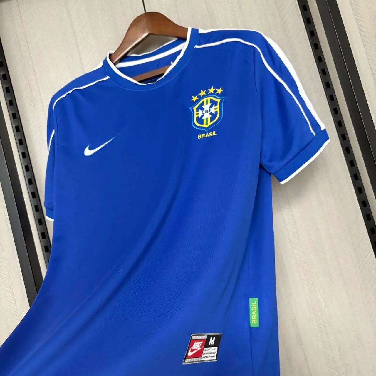 Camiseta Brasil Uniforme II 1998 Retro - Copa do Mundo  - Foto 5