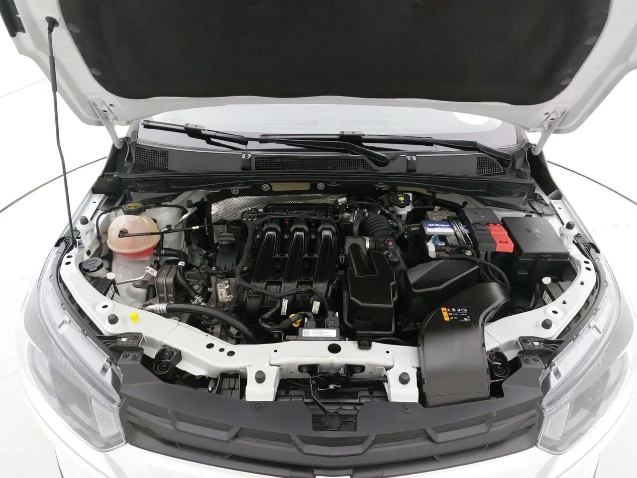 Chevrolet Onix Activ 1.4 8V Flex Aut. 4P, foto 10 de 18