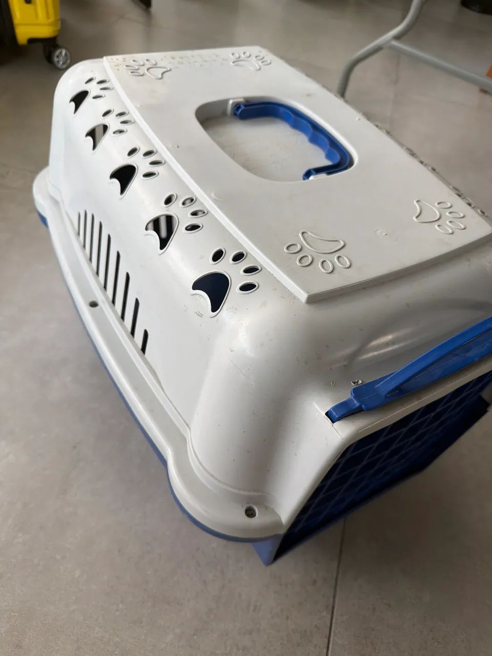 Caixa de transporte para gatos e cachorros 