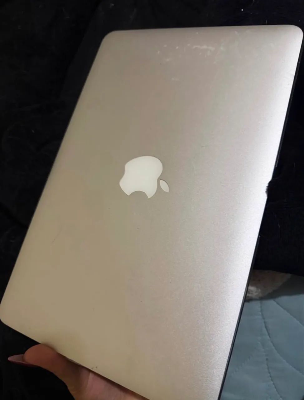 Macbook Air 11 (2011)