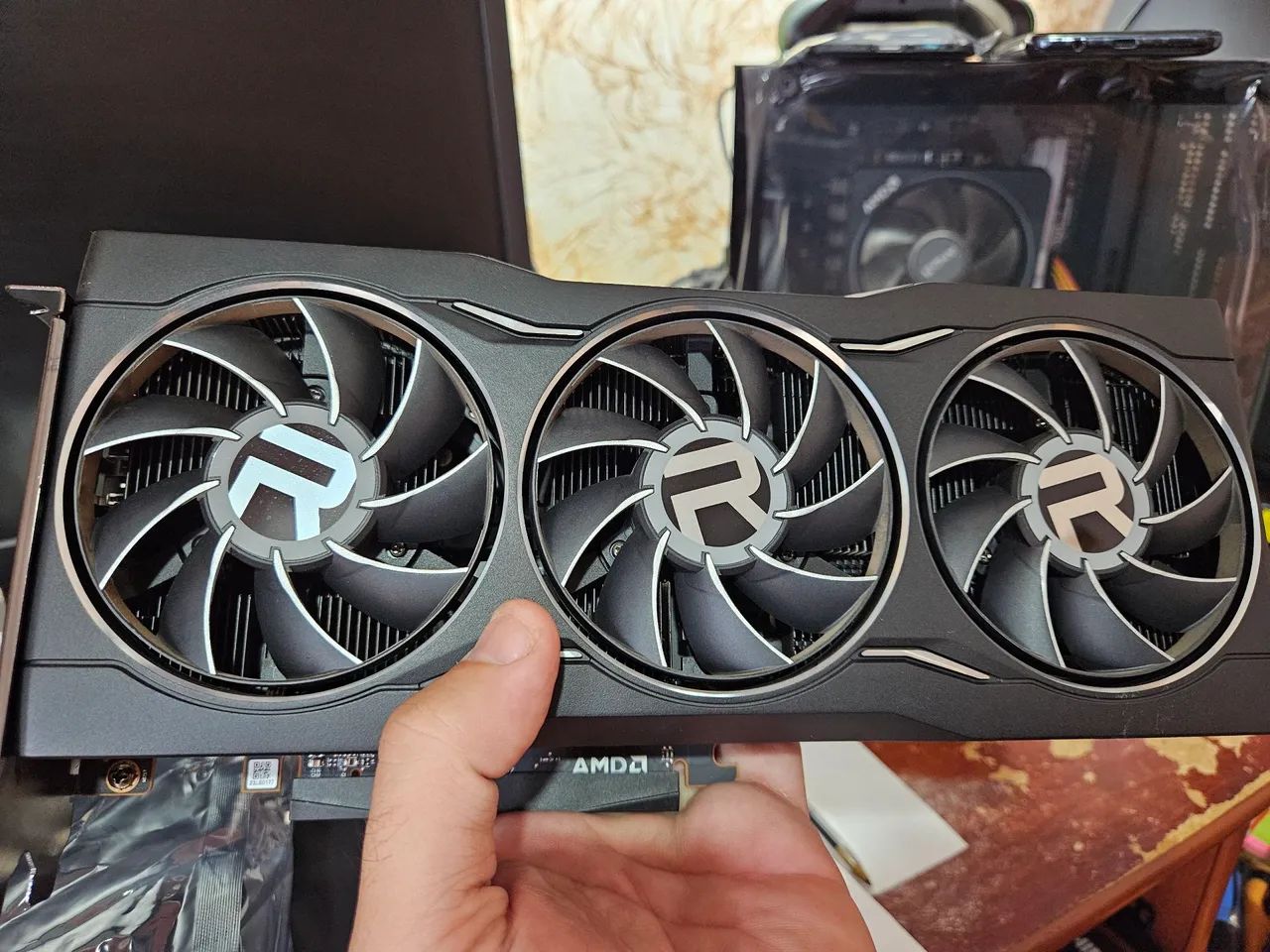 Placa de vídeo AMD Radeon 6750XT