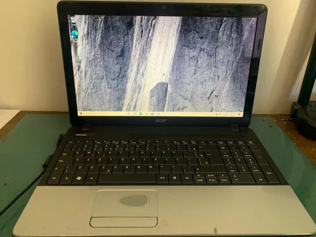 NOTEBOOK ACER 13 4GB RAM SSD 120 WINDOWS 10 - Foto 2