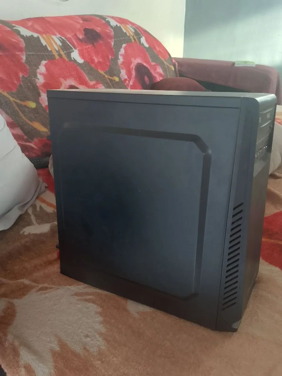 Pc em perfeito estado i5 de 7 geração 