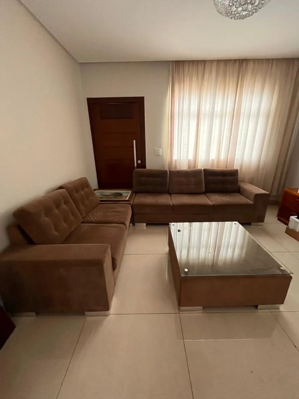 Sofá 2 e 3 lugares, mesas de centro e de canto  - Foto 2