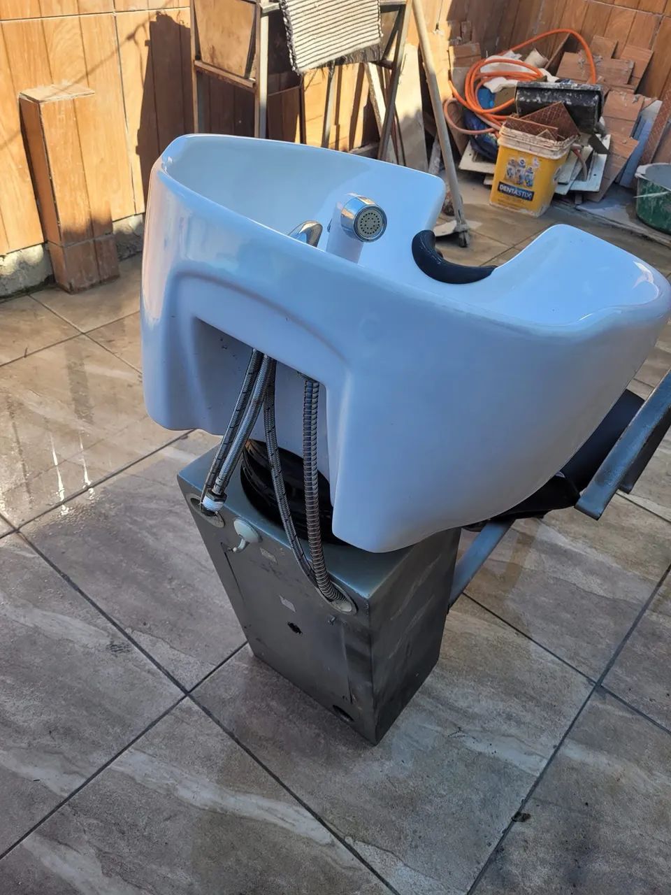 Vendo lavatório (louça )441993286449909762