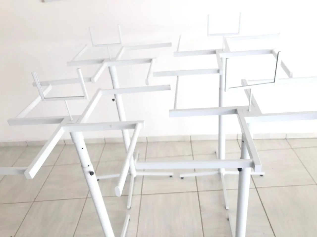 Araras 4 Braços Suástica Com Regulagem Suporte Placa  - Foto 3