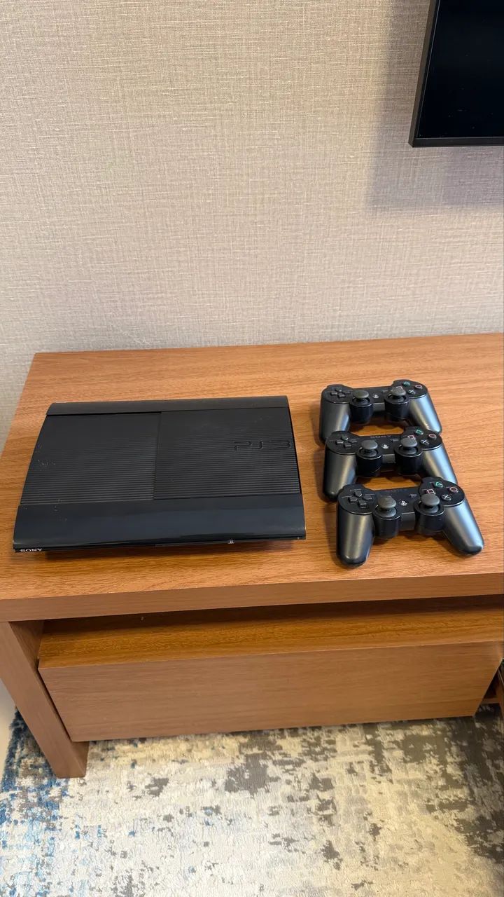 Ps3 super slim 