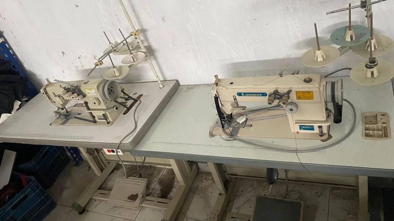 Maquina de Costura Ombro a Ombro
