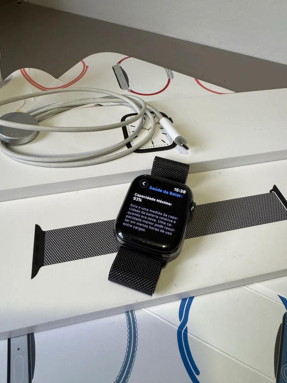 Apple Watch Series 7 aço inox grafite de 45 mm e vidro de sapphire  - Foto 2