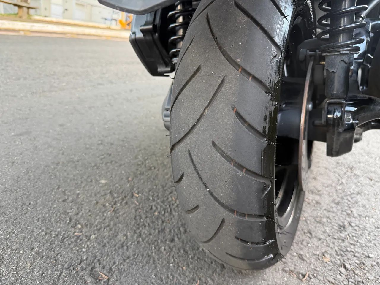 MOTO - XMAX - Foto 3