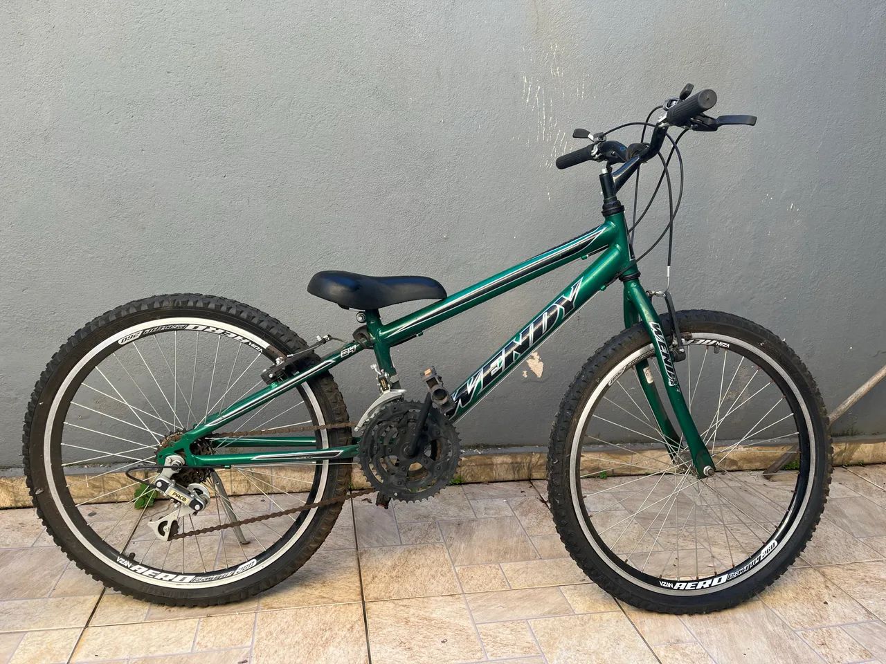 Bicicleta  Aro 24 seminovo  - Foto 3