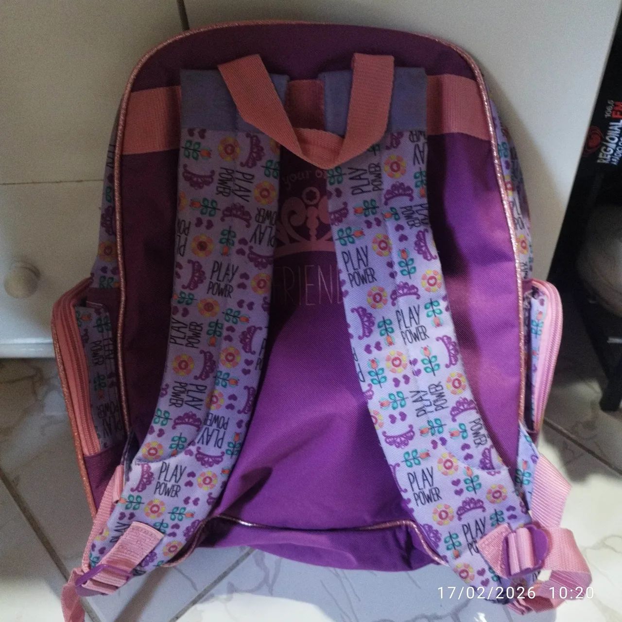 Mochila infantil Princesa (Nova sem uso) - Foto 2