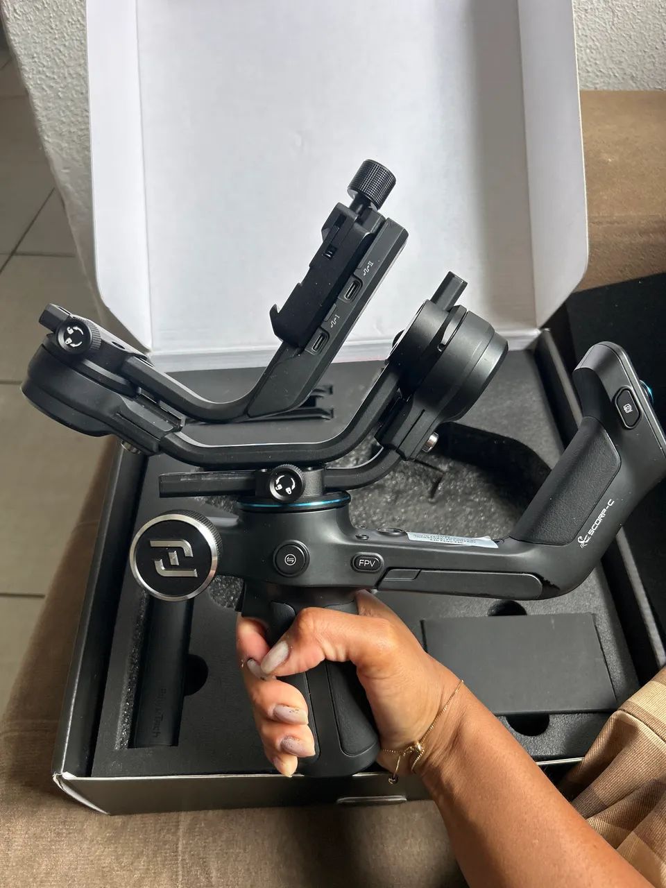 Gimbal FeiyuTech Scorp-C - USADO 1x - Foto 5