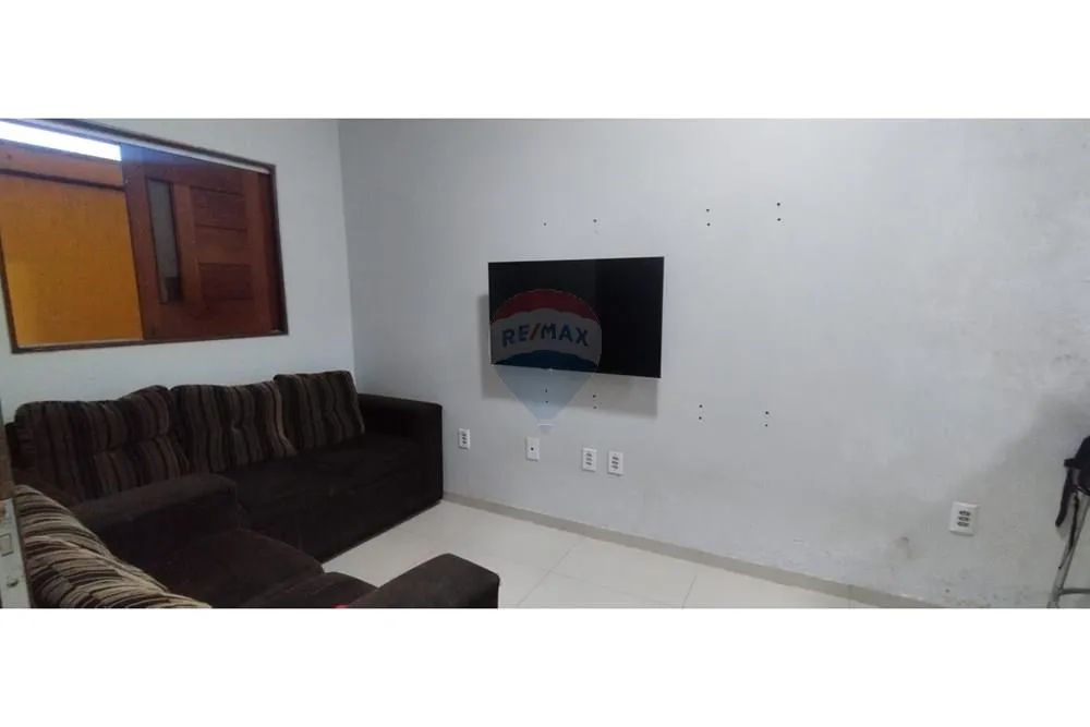 Casa no Santos Dumon`t com 2/4 sendo uma suíte - Foto 3