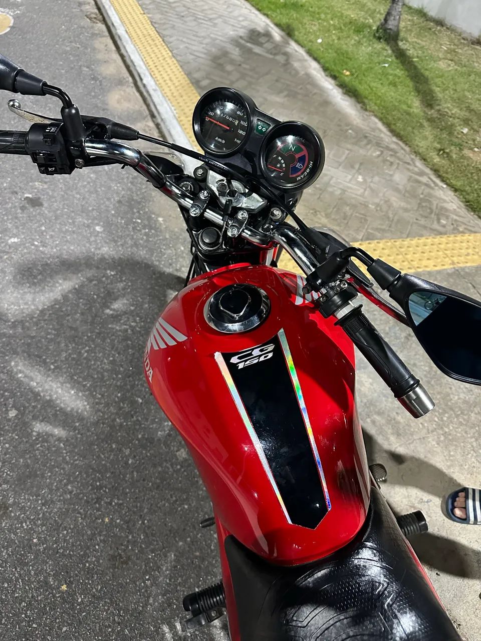 150 titan ES  - Foto 2
