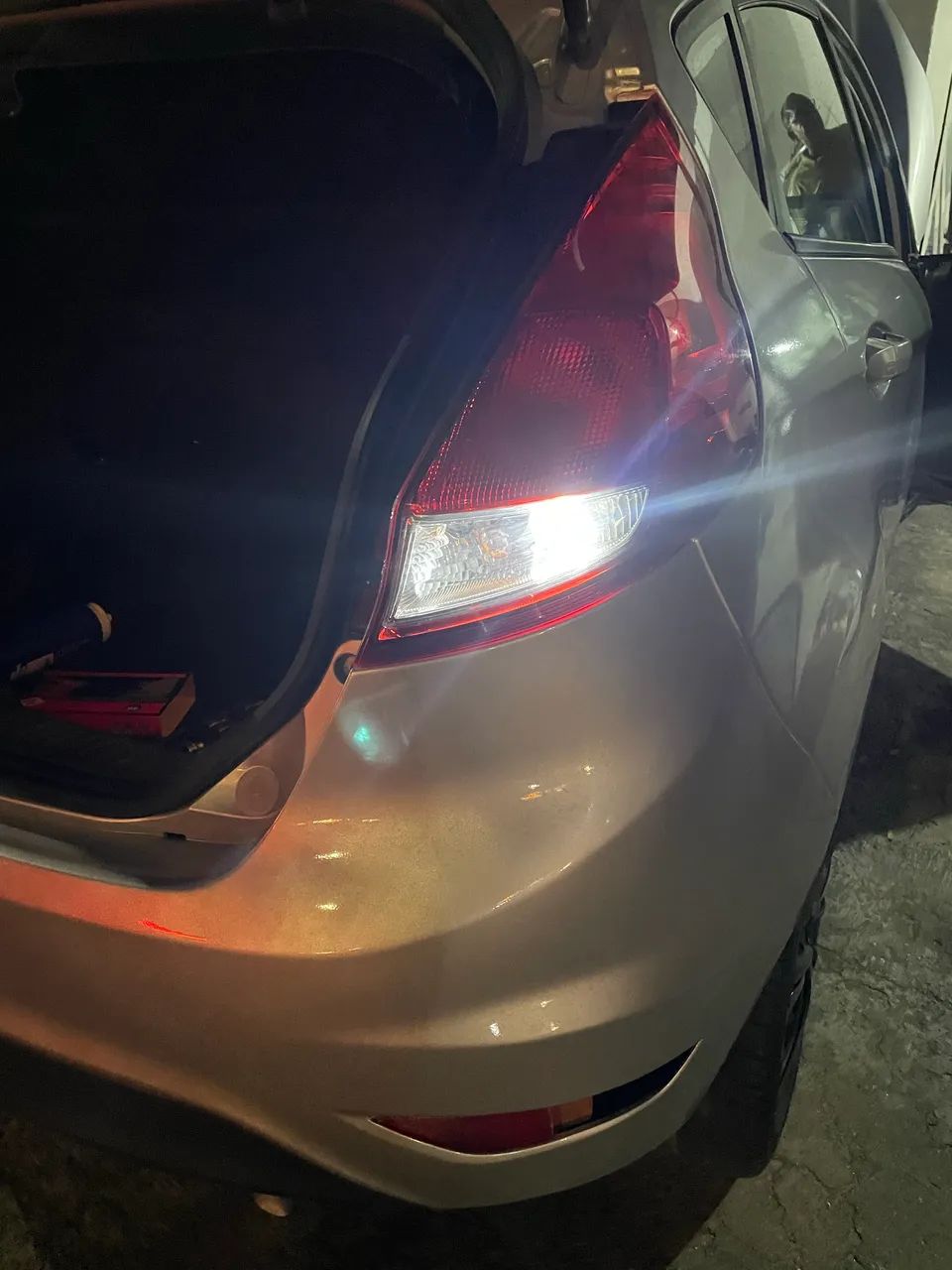 Lampada led de farol com brinde em leds com instalação  - Foto 2