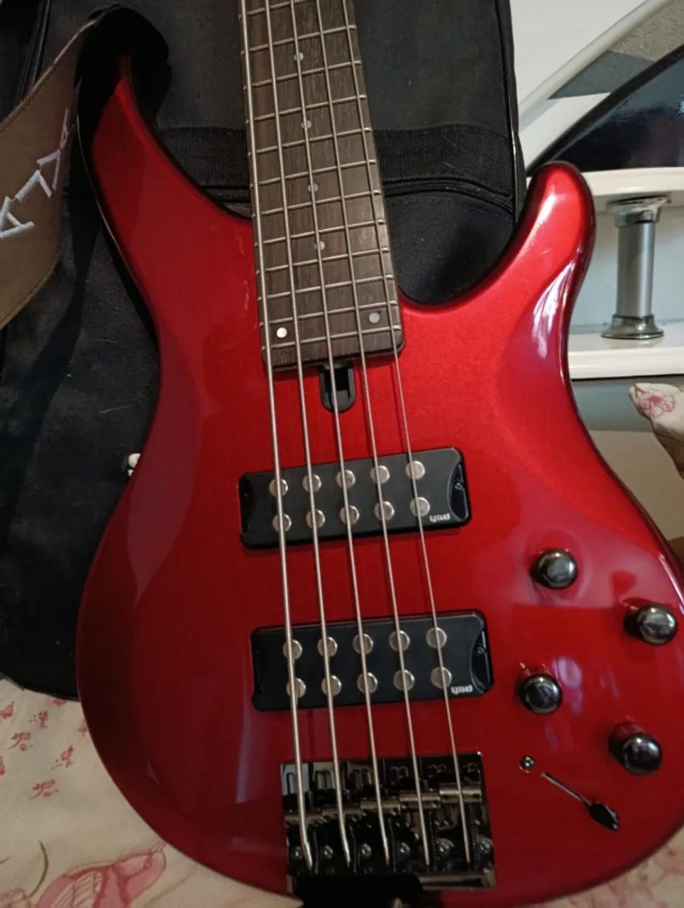 Contra baixo /Yamaha 