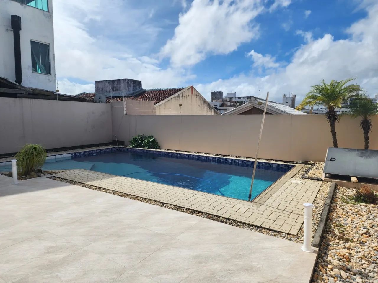 Casa com 5 dormitórios à venda em Coqueiros - Foto 3