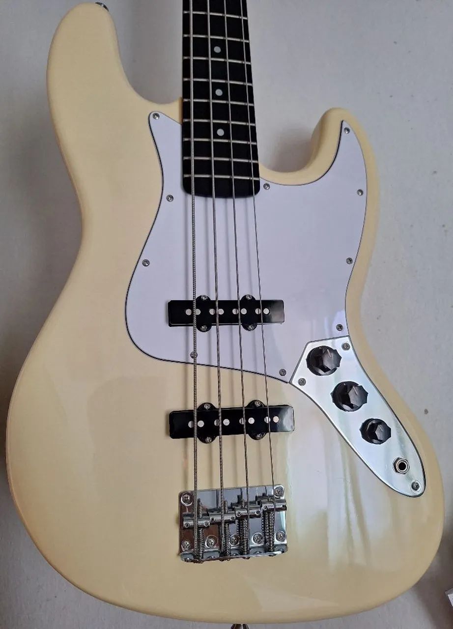 BAIXO WINNER. 4 CORDAS