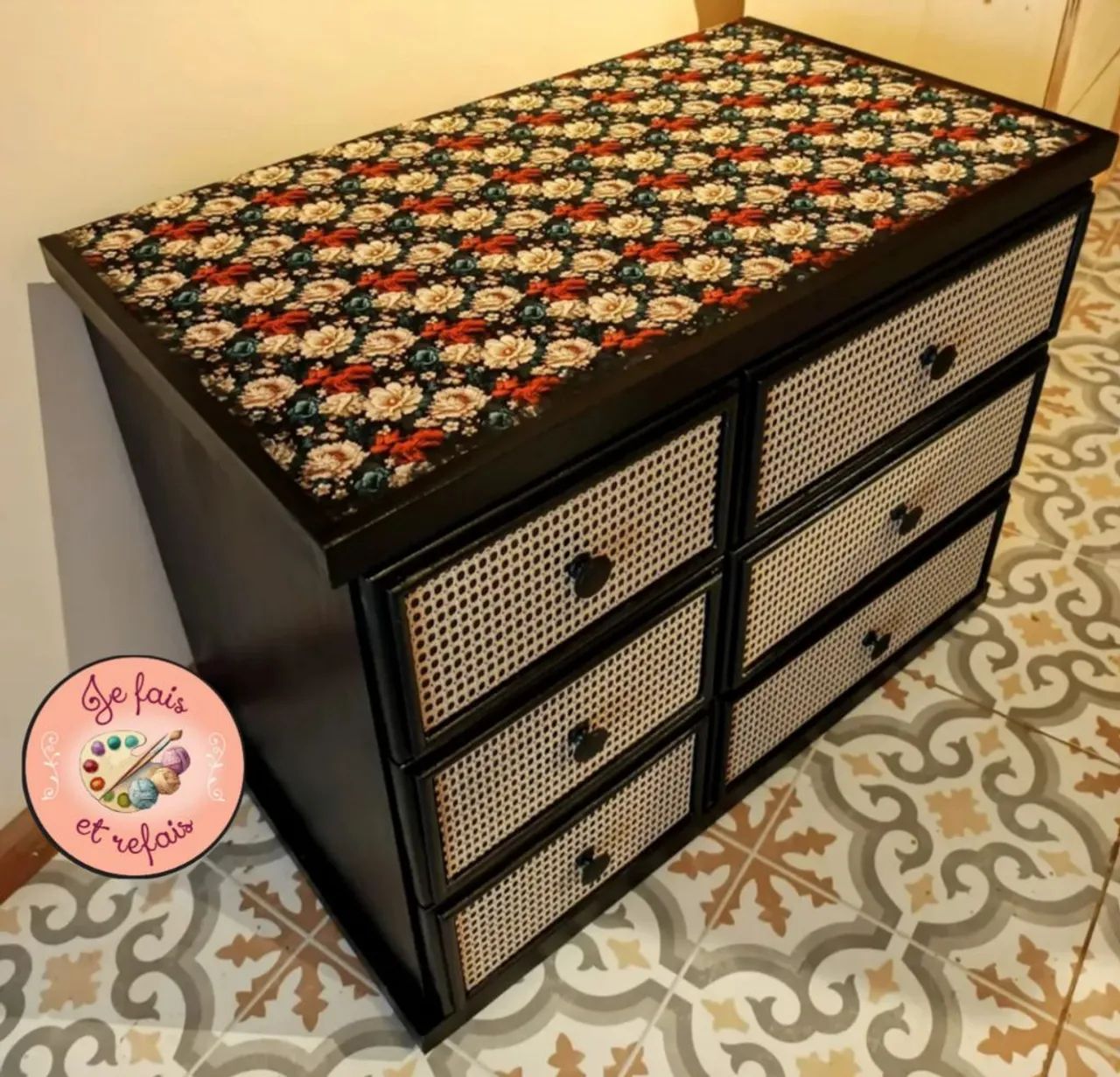 Mini Cômoda Retrô - Leia a descrição 