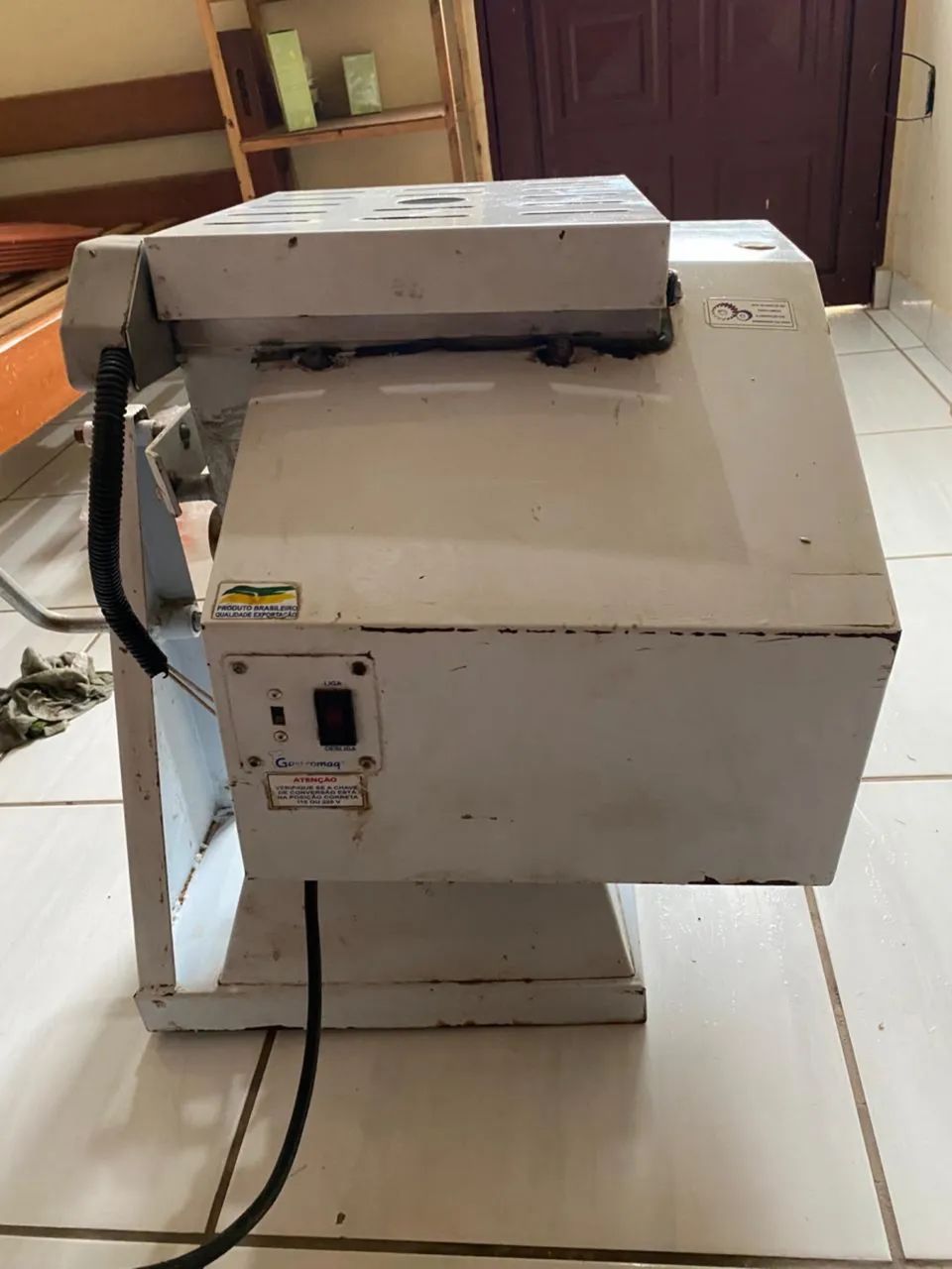 Vende-se máquina amassadeira - Foto 4