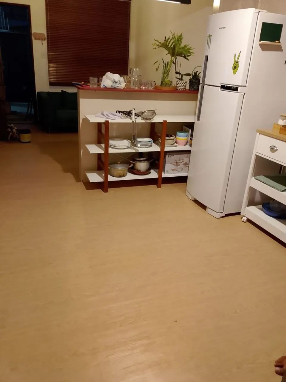 Papel de parede, piso vinílico e envelopamento - Foto 2