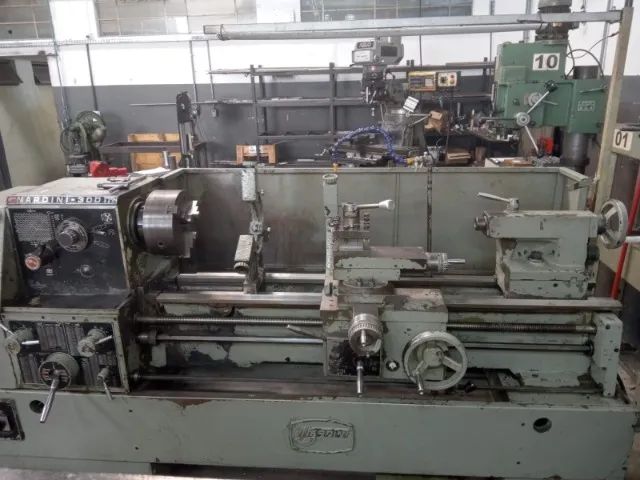 MÁQUINAS PARA USINAGEM E FERRAMENTARIA - Foto 2