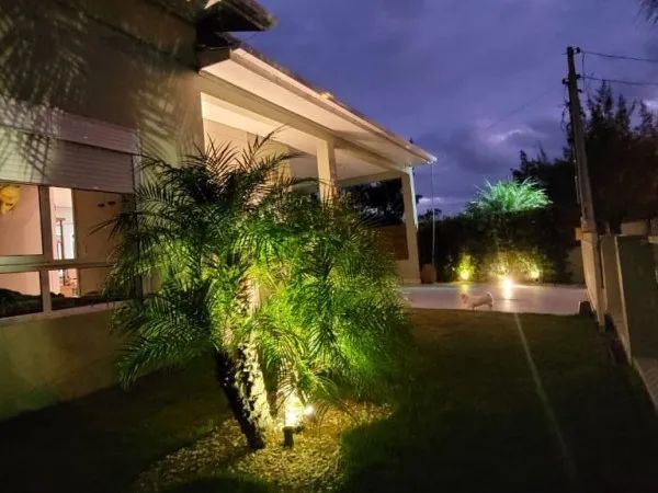 Linda casa totalmente mobiliada na Lagoa Cortada! - Foto 2
