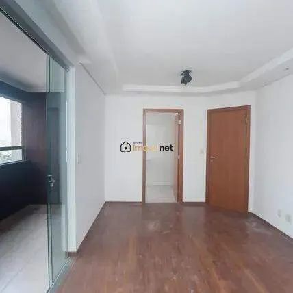 Apartamento com Varanda, 3 Quartos e Excelente Localização - Foto 3