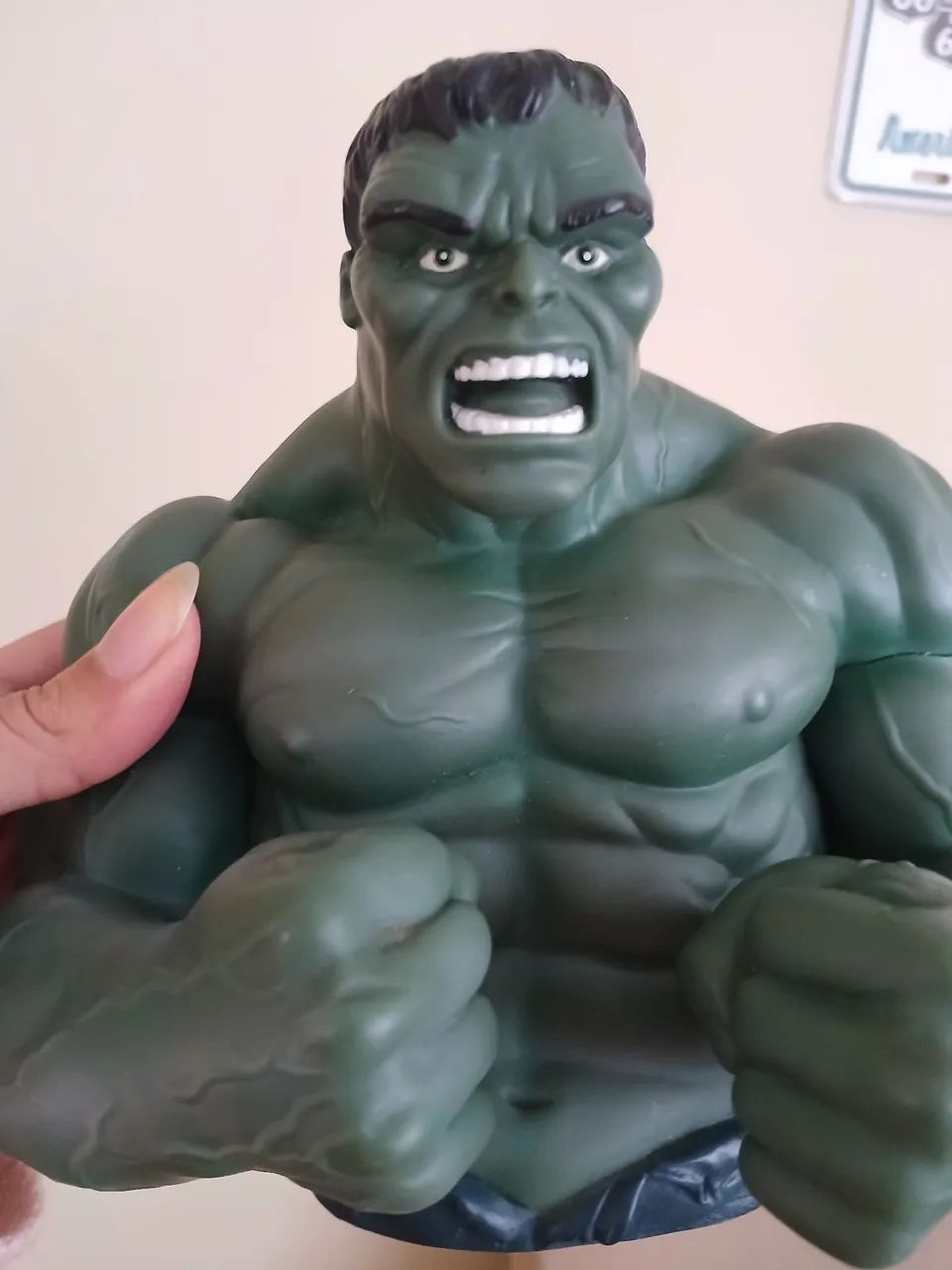 Cofre Hulk Original 17 Cm Importado - Foto 5