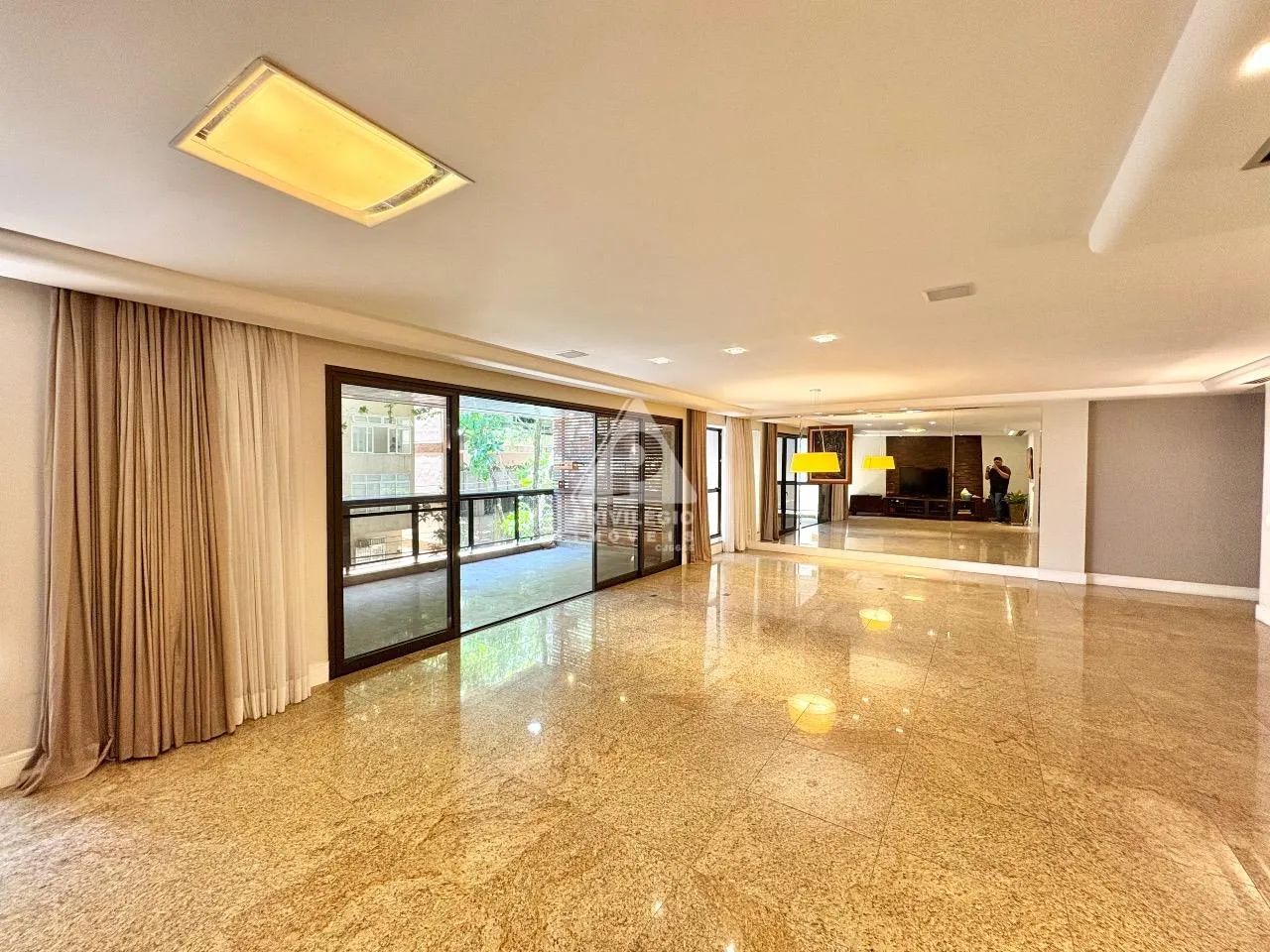 LEBLON | 3 QUARTOS | SUITE COM CLOSET | 3 VAGAS | VARANDA - Foto 2