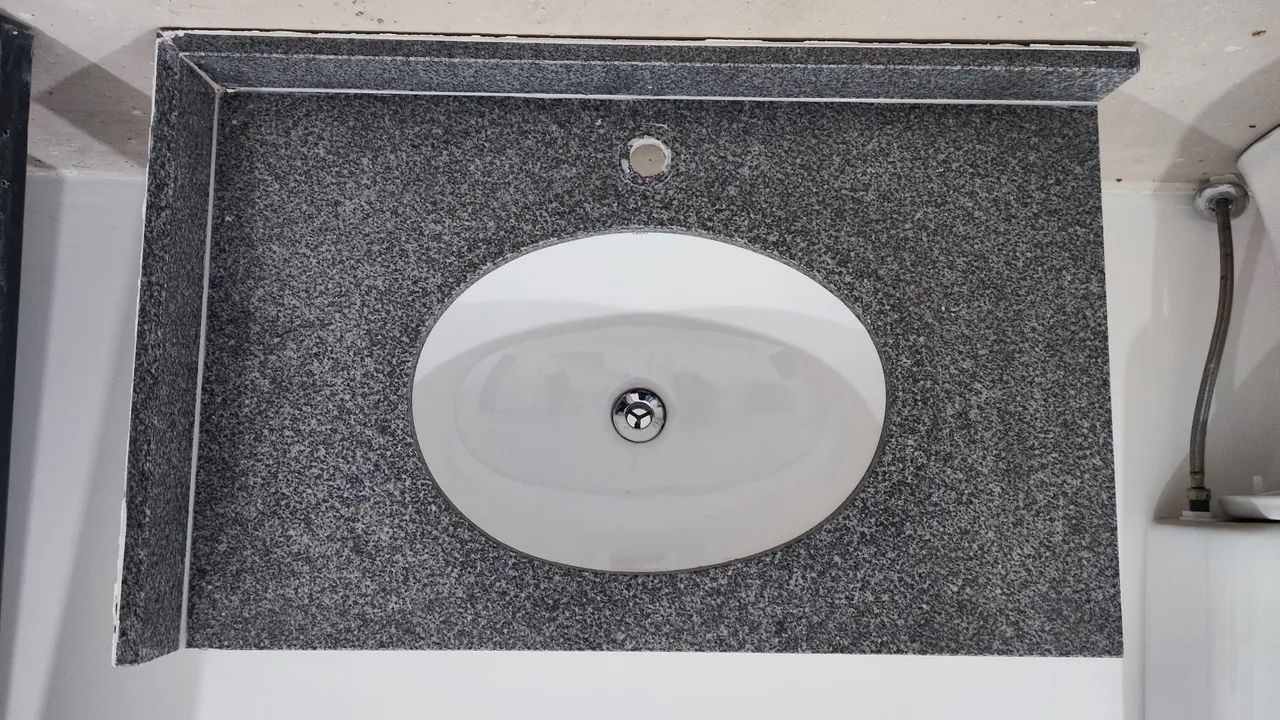 Pia para banheiro de granito andorinha 80x50