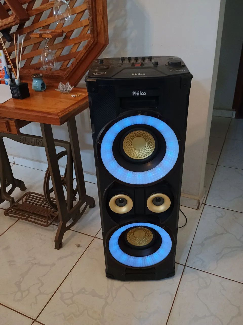 Caixa som torre Bluetooth Philips  - Foto 3