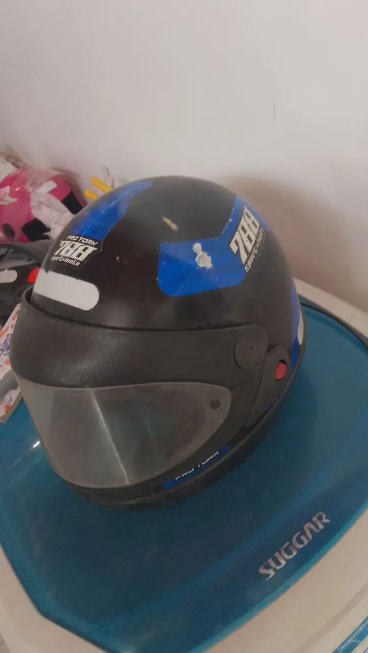 vendo capacete Sam marino  - Foto 2