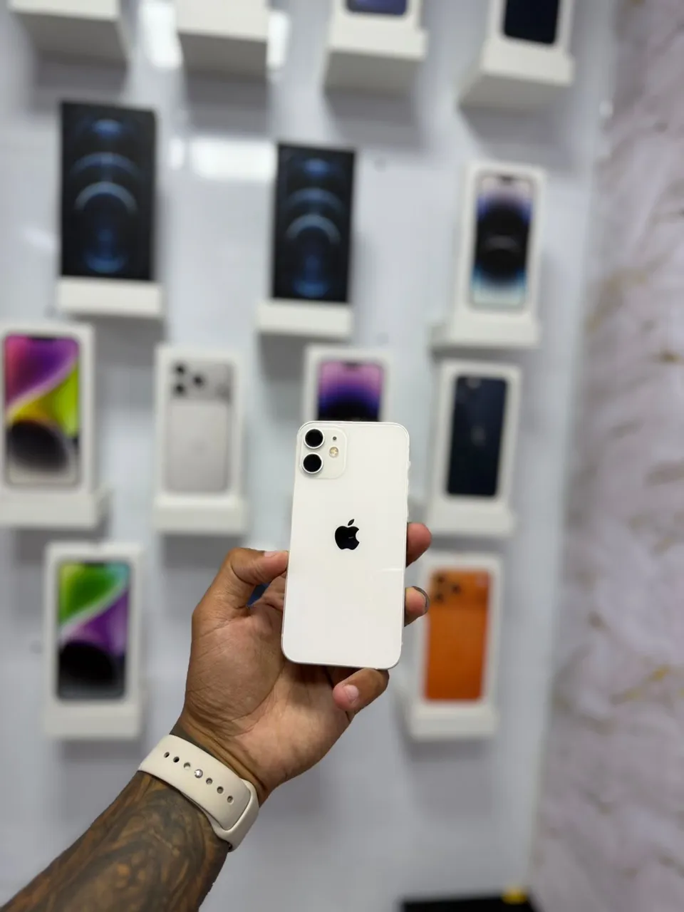 iPhone 12 Mini - 256GB ?1.650,00 - Celulares e Smartphones