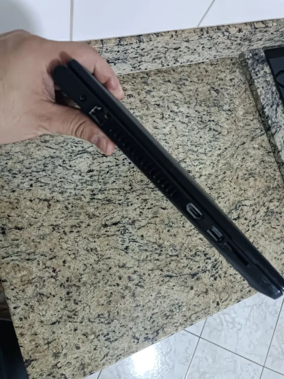 Dell Inspiron 15 5566 - Foto 5