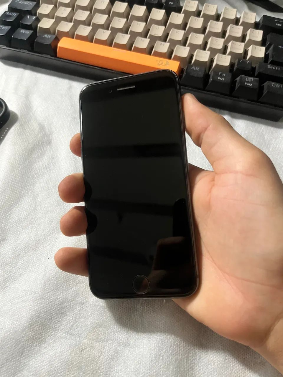 iPhone 8 
