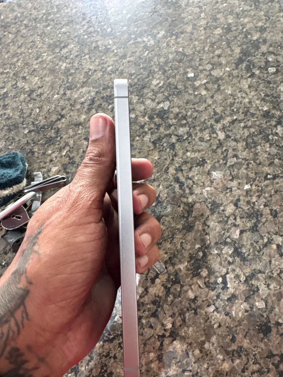 Vendo celular s25fe Samsung 256 de memória 8 de ram  - Foto 4