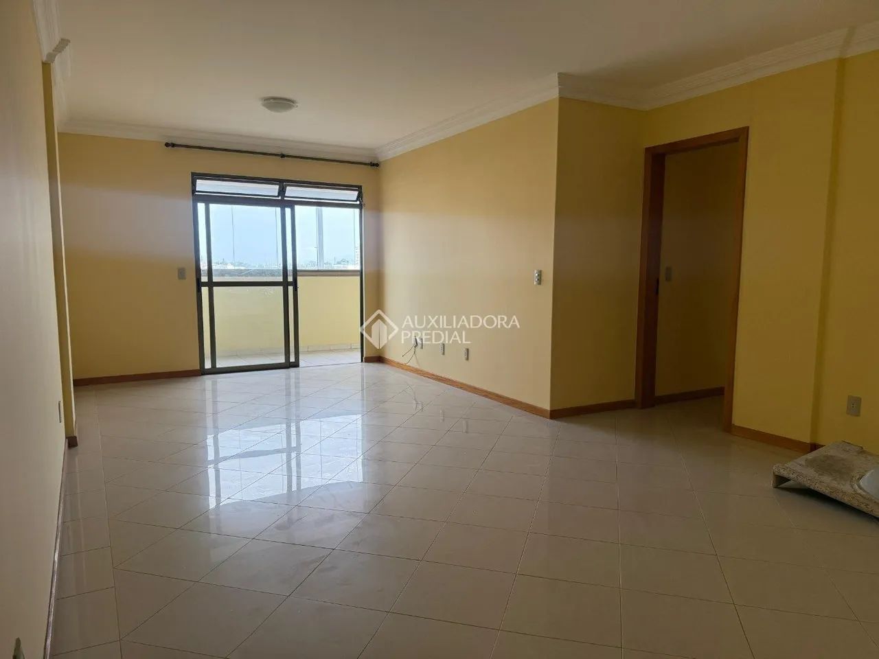 Apartamento 3 QUARTOS + 2 VAGAS + HOBBY BOX à Venda em Canto, Florianópolis - SC - Foto 2